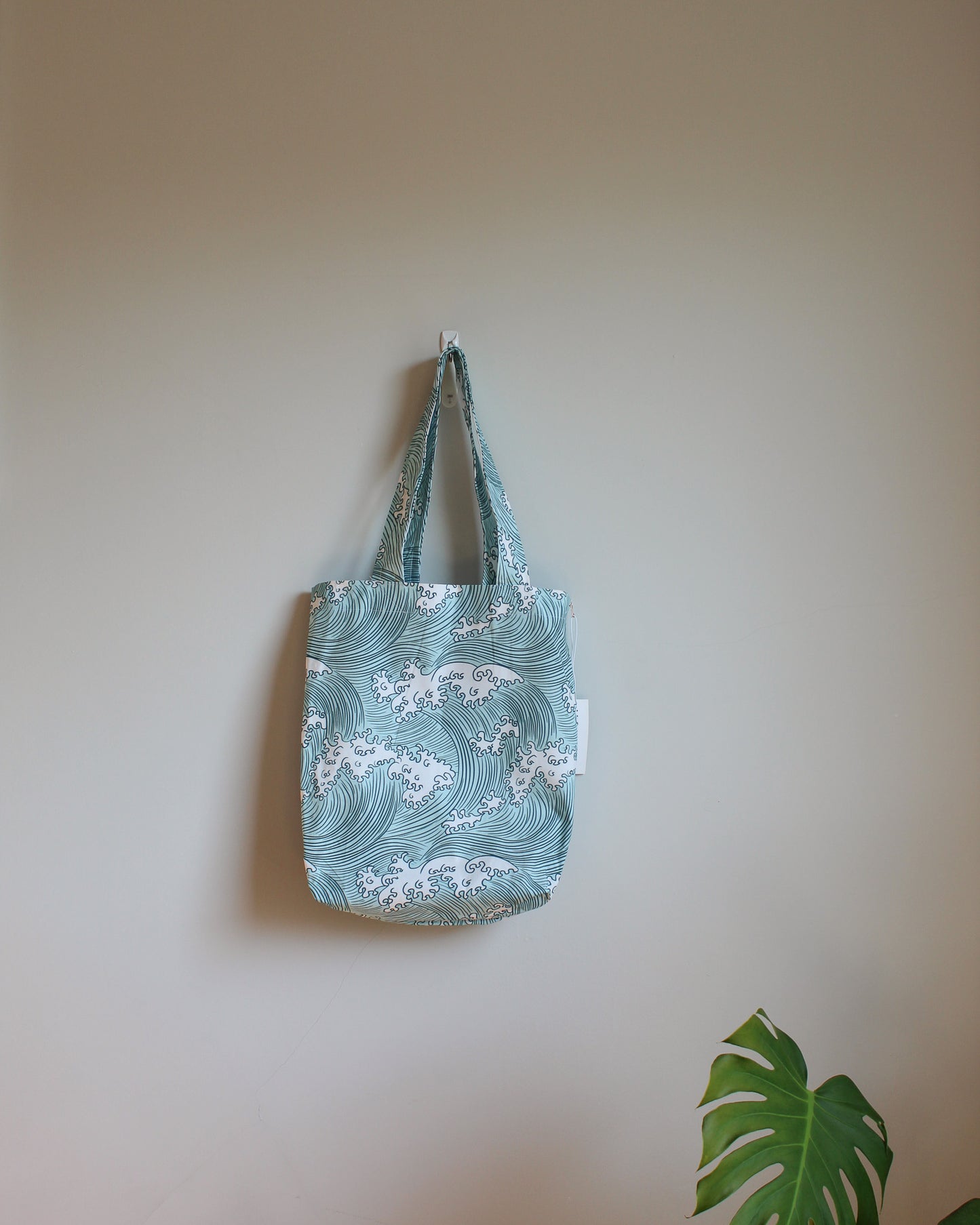 Waves Eco-Tote